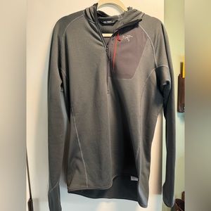 Men’s Medium Gray Arc’teryx Konseal 3/4 Zip Hoody